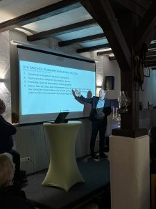 Winfried Bentke, Vorstandsvorsitzender der Stadtwerke Nortorf AöR bei der Auftaktveranstaltung Kommunale Wärmeplanung in der Kramer-Scheune 05. November 2024